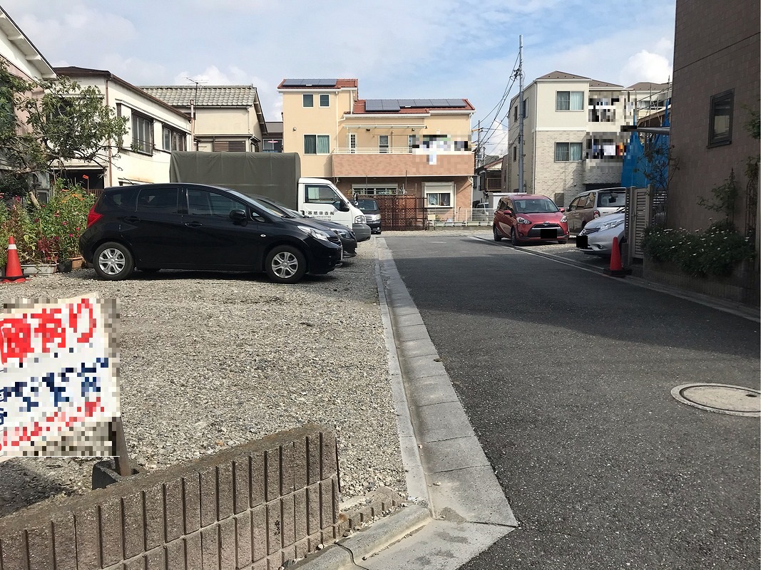 葛飾区東堀切１丁目　月極駐車場